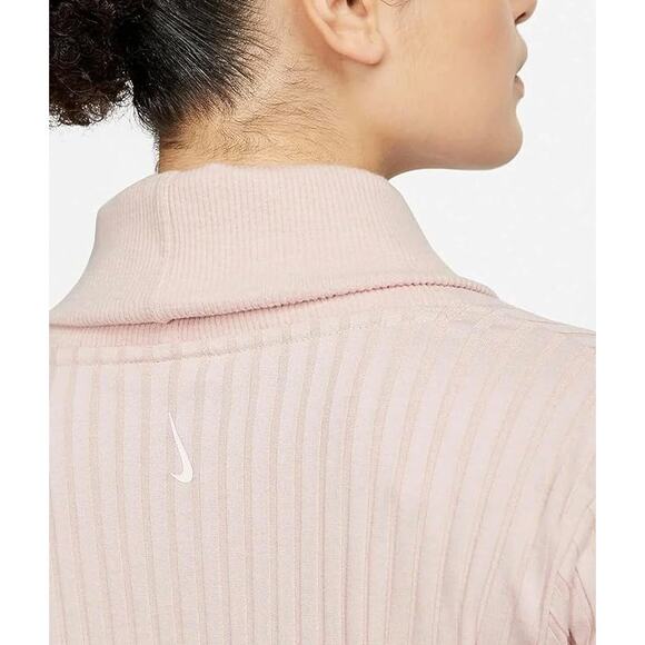 NWT Nike Yoga Luxe Fuzzy Ribbed CoverUp Top Size XS Athleisure Ballet Cozy - Picture 8 of 8